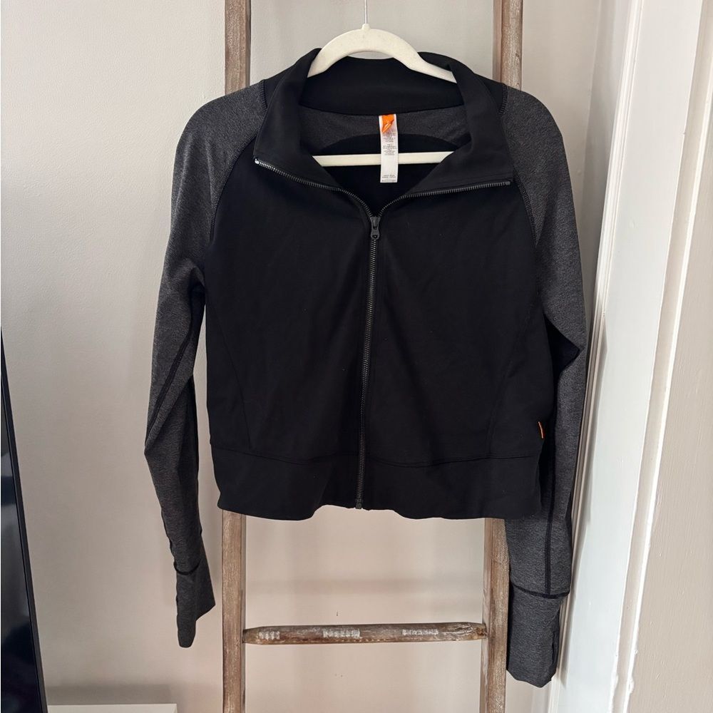 Lucy Women's Charcoal and Black Zip Up